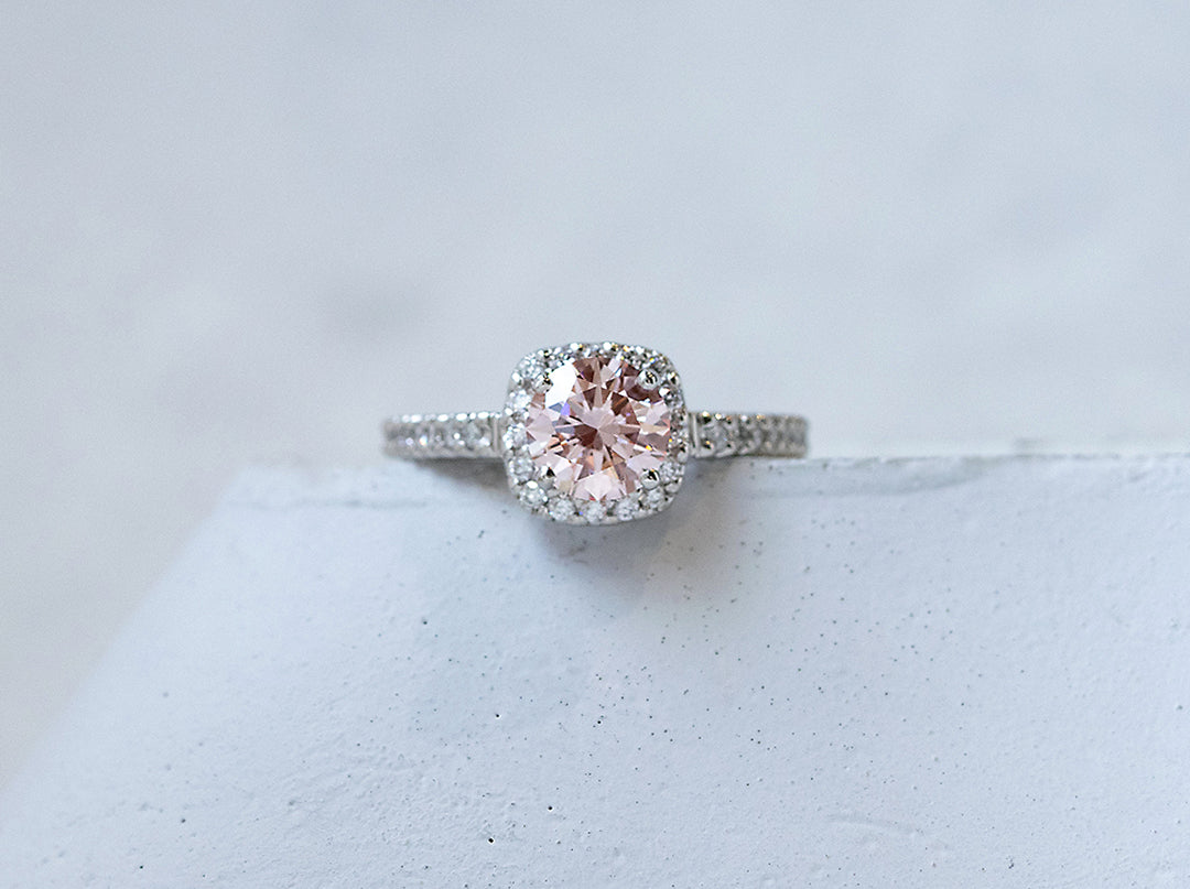 ラボグロウン ピンクダイヤモンドリング/LABPINK 1.02ct/FANCY INTENSE PINK-VVS2-EX