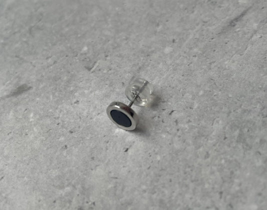 オニキスピアス(片耳)