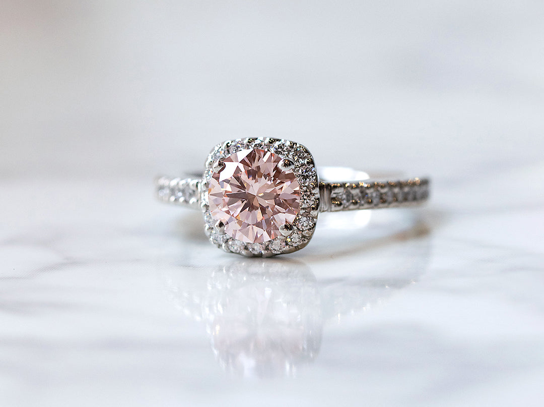 ラボグロウン ピンクダイヤモンドリング／LABPINK 1.02ct／FANCY INTENSE PINK-VVS2-EX