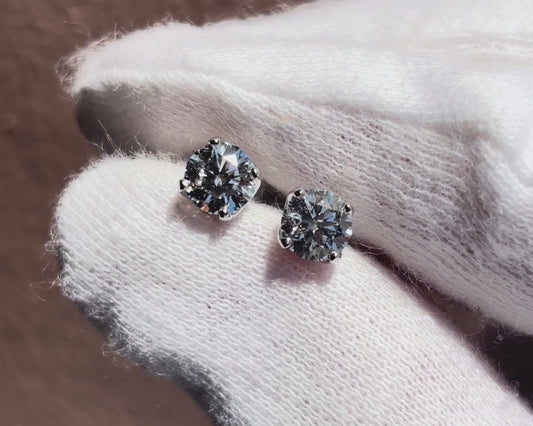 【オンライン限定販売】1ct一粒プラチナピアス