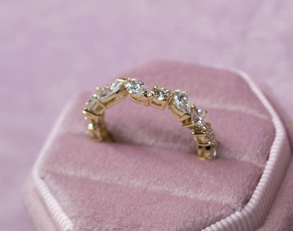 ミックスカットダイヤモンドイエローゴールドリング